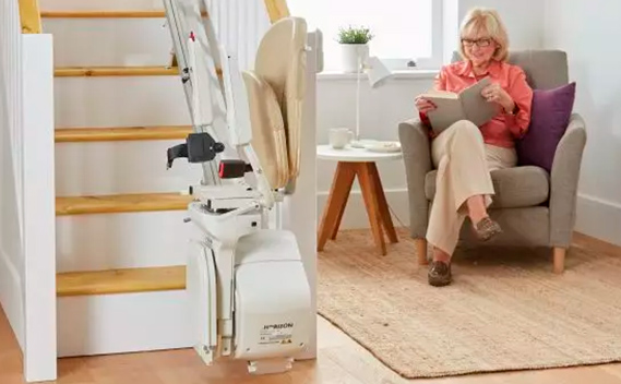 Minova Treppenlift 4